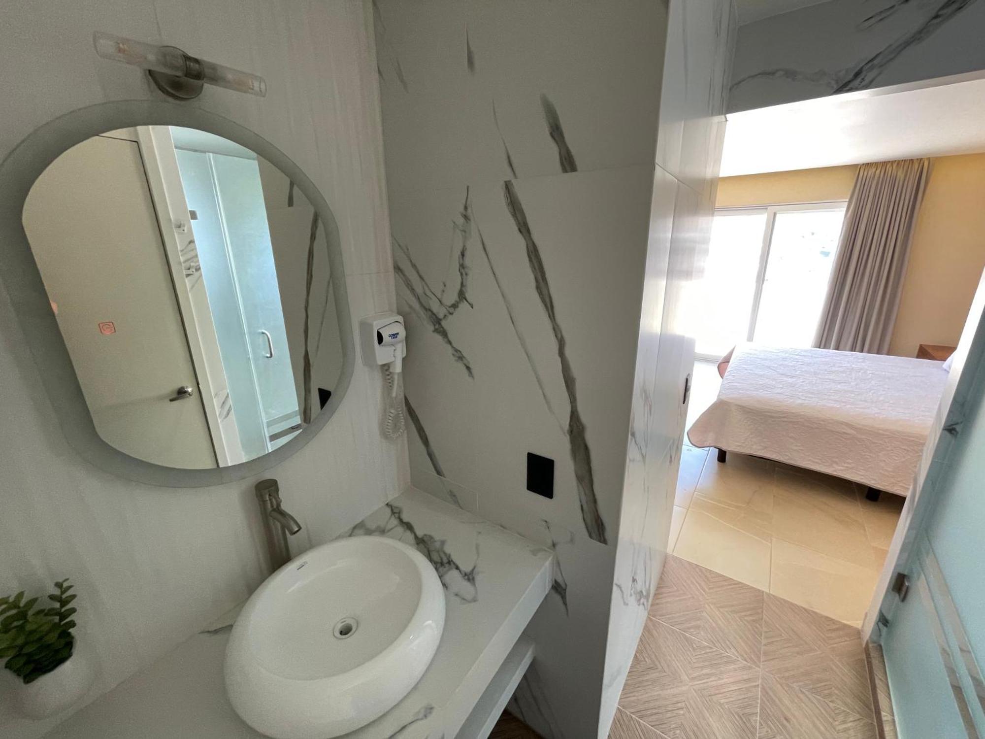 Superior Queen Room,1194464218:JPEG