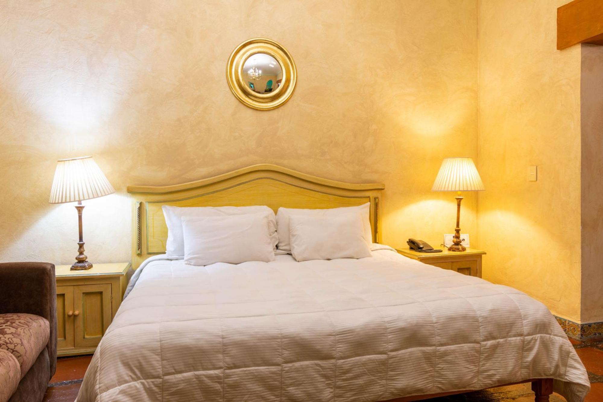 Standard Double Suite,1208352637:JPEG