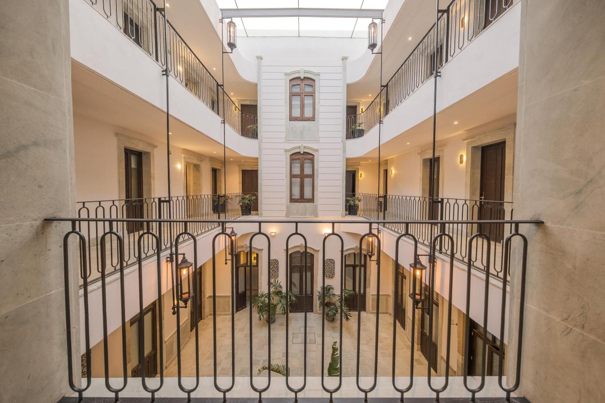 Suite con balcón