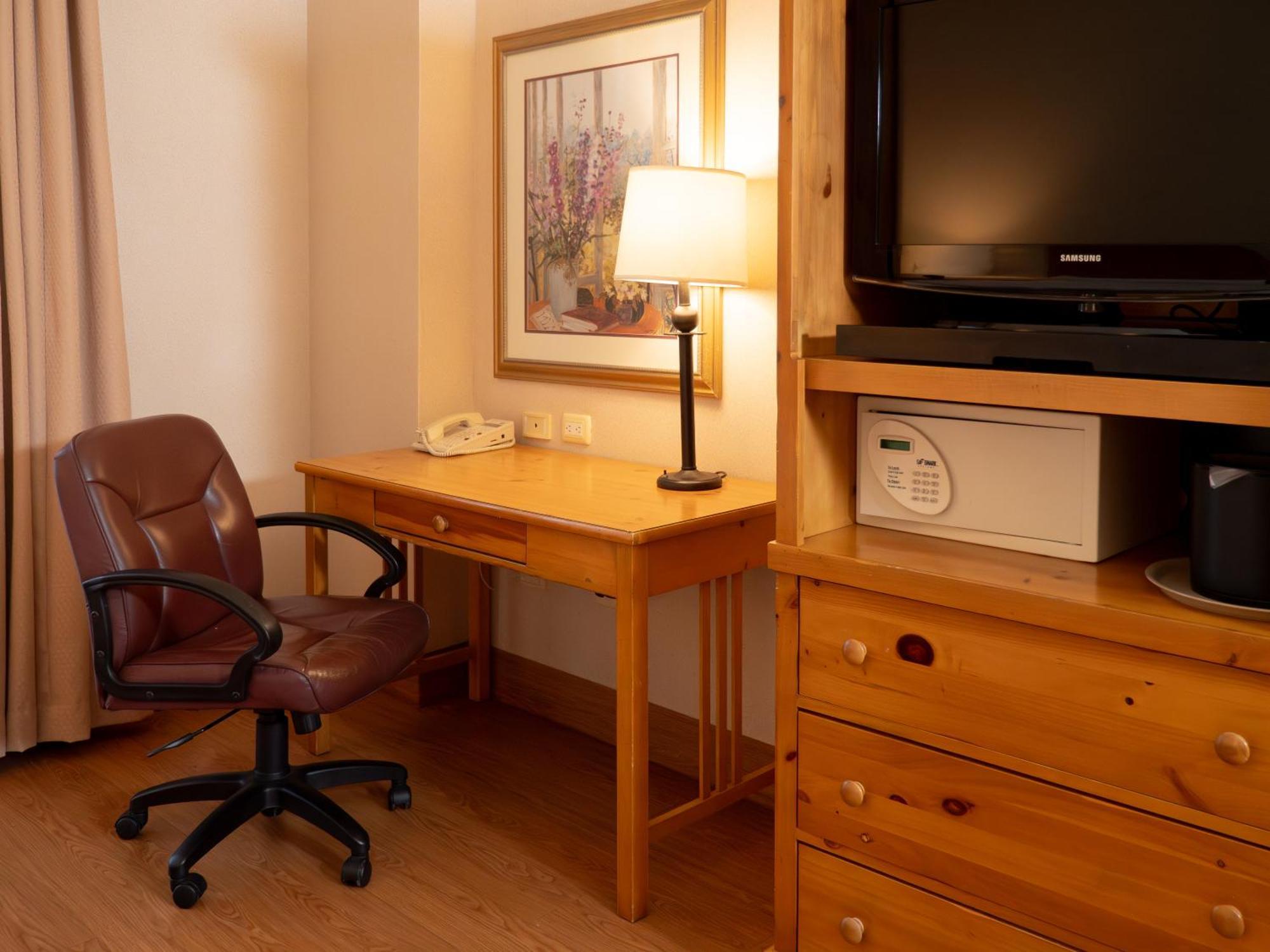 Standard King Room
