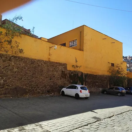 Siqueiros Habitación-2