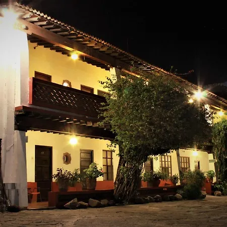 Hotel Embajadoras-3